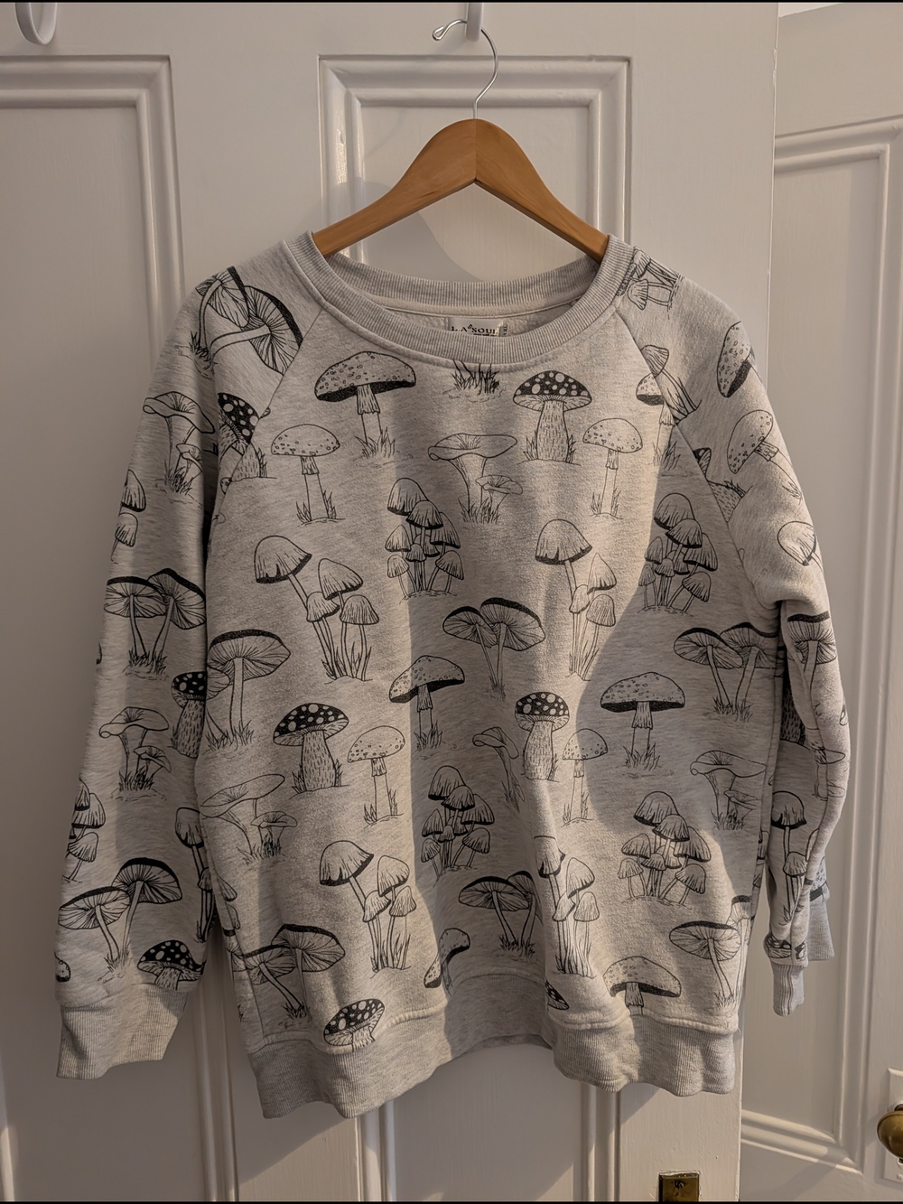 LA Soul Fray Mushroom Print Crewneck Sweatshirt